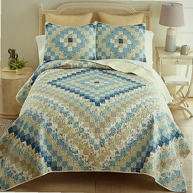 Donna Sharp Blue Diamond Patchwork Country Cal King 3 PC Quilted Bed Set