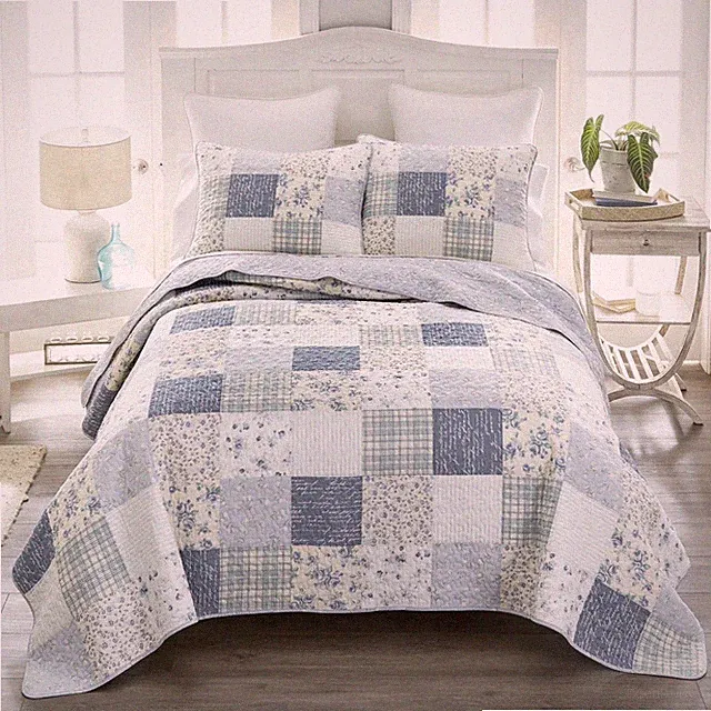 Donna Sharp Blue Pastures Floral Patchwork Country Queen 3 PC Quilted Bed Set