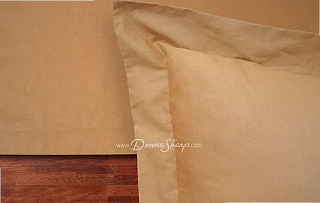 Donna Sharp Caramel(T)Queen Bedskirt