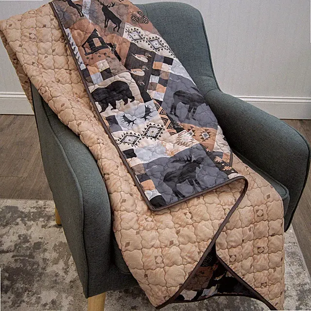 Donna Sharp Kila Quilted Throw Blanket Lodge Cozy Log Cabin Bear Moose Brown Tan