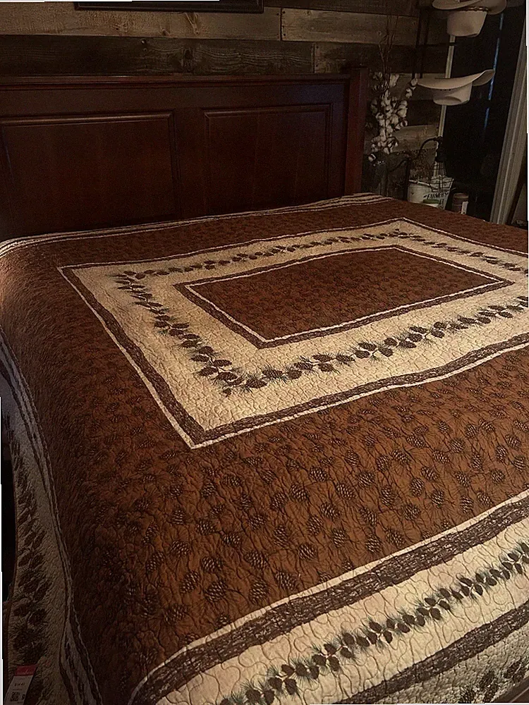 Donna Sharp King Rustic Cabin Pinecone Bedspread W Two Shams