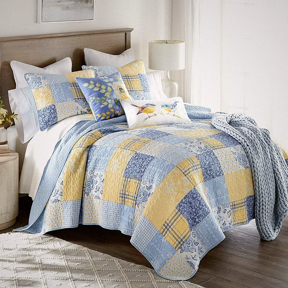 Donna Sharp Spring Flowers Cotton Pieced Queen Quilt Set Patchwork Country Blue
